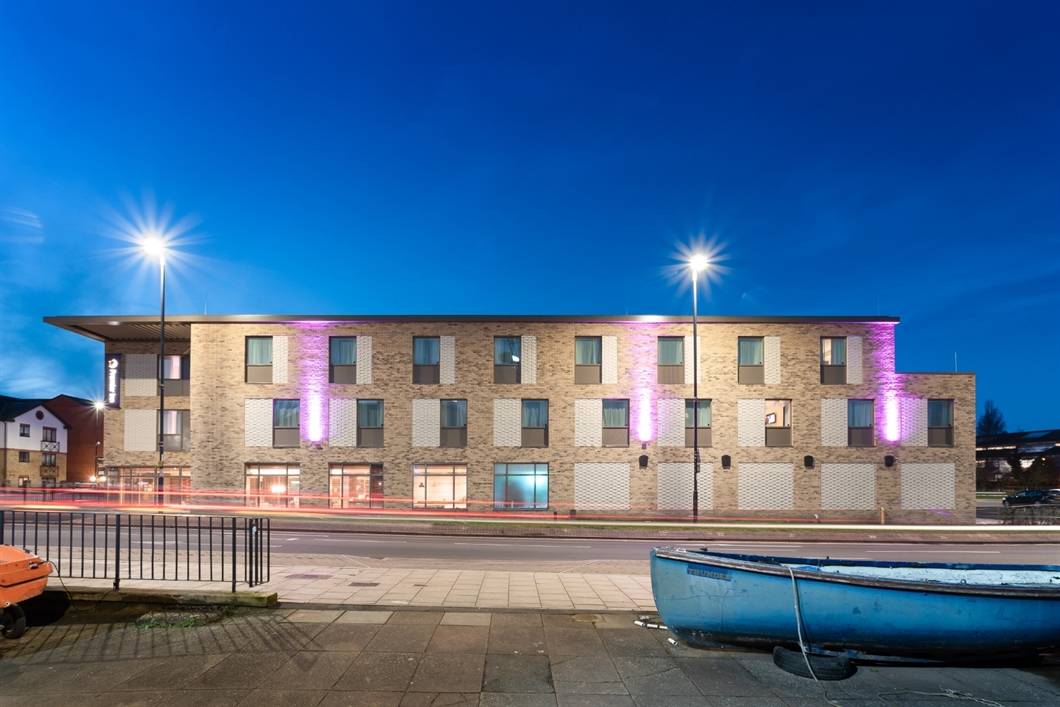 The striking new Premier Inn Hotel designed and delivered by Saunders Boston Architects is now complete and open to the public.