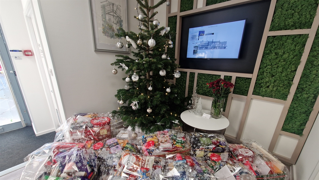 Christmas Hamper Delivery